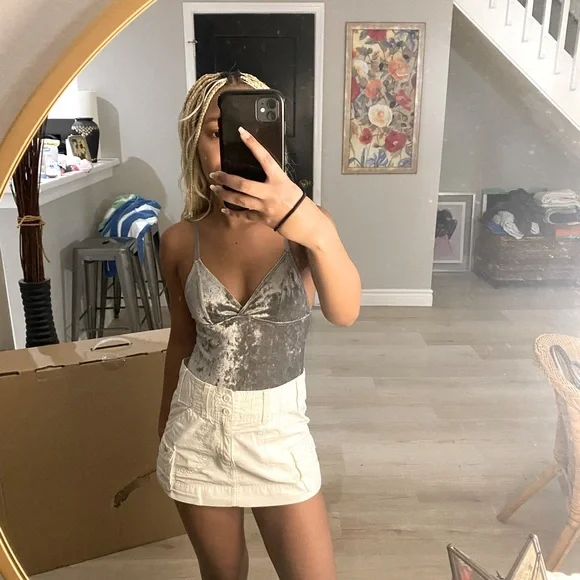 Forever 21 Gray Suede Bodysuit - Picture 4 of 5